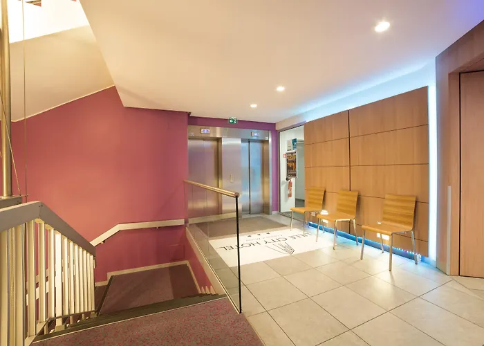 Lille City Hotel